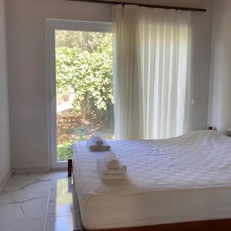 Magnificent Sunset View Villa