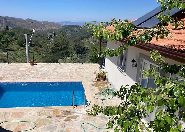 Вилла Magnificent Sunset View *